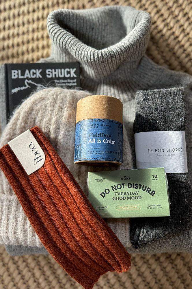 TBCo Cashmere & Merino Rust Wrist Warmers