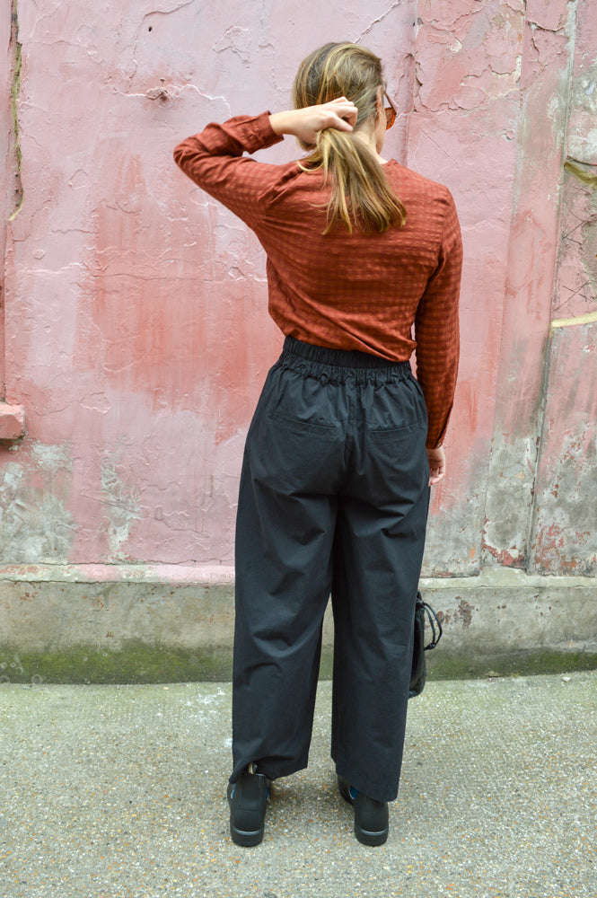 Dream Black Pleated Twill Trousers