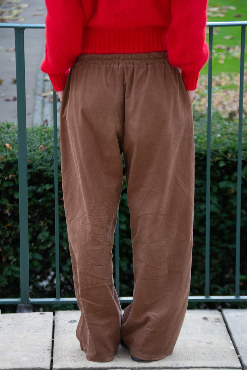 Marta Gabrielle Dark Caramel Pants