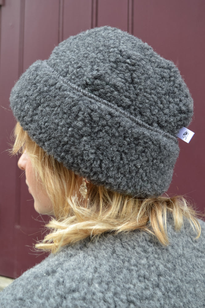 YOKO Snowy Graphite Hat