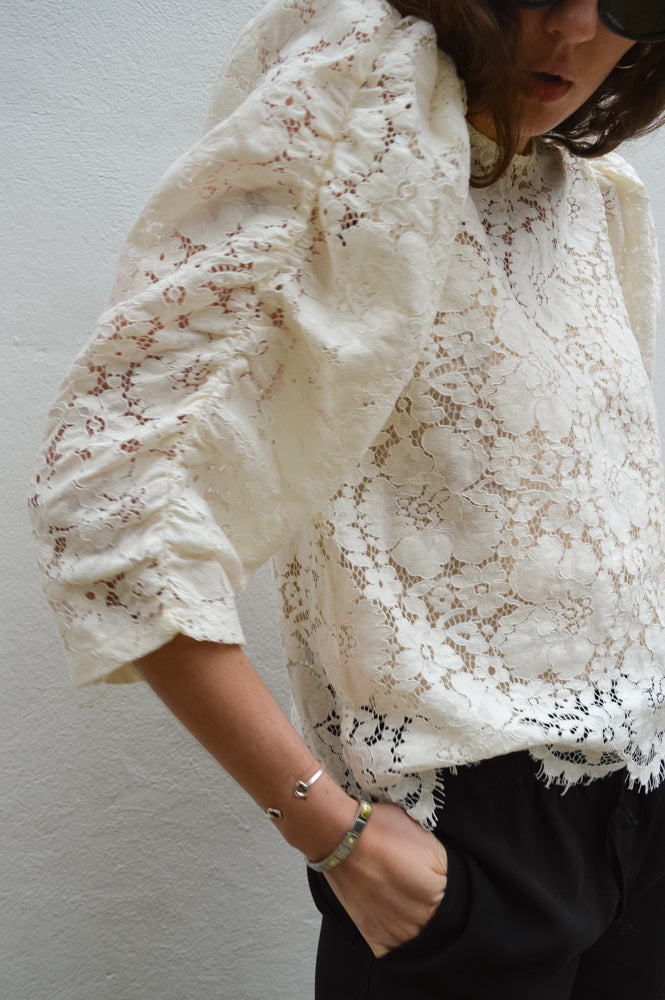 Stella Nova Lace Ecru Blouse - The Mercantile London