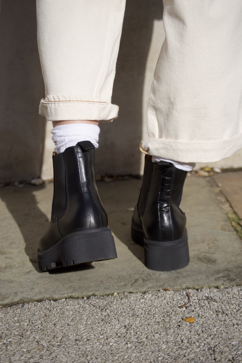 Shoe The Bear Sanna Black Chelsea Boots