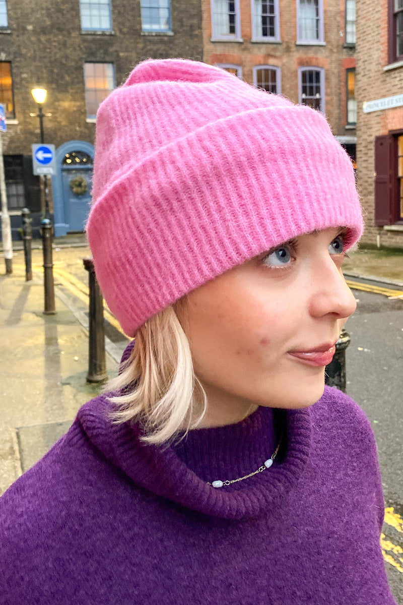 Samsoe & Samsoe Nor Bubble Gum Pink Hat - The Mercantile London