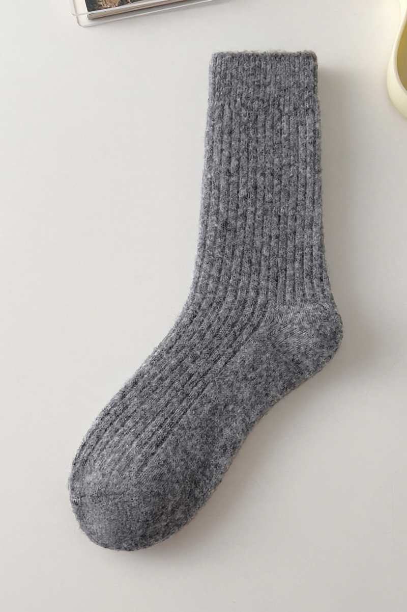 Solid Cashmere Warm Socks & Ribbed Wool Grey Socks