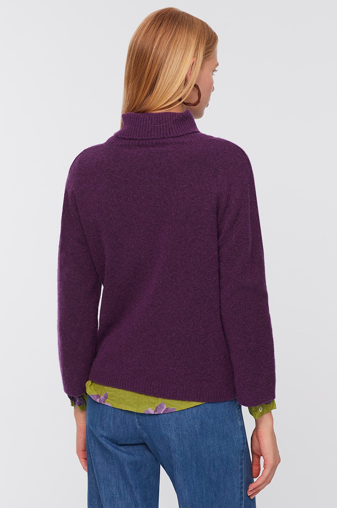 Mauve 2025 turtleneck sweater