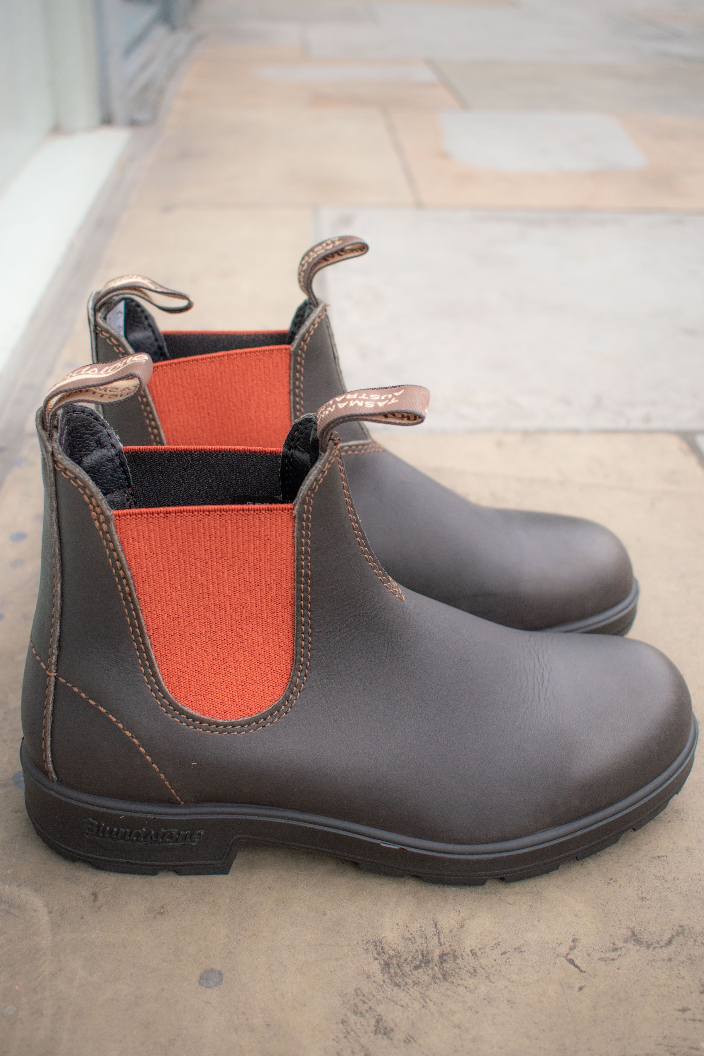 Blundstone 1918 Brown Leather with Terracotta Elastic Boots